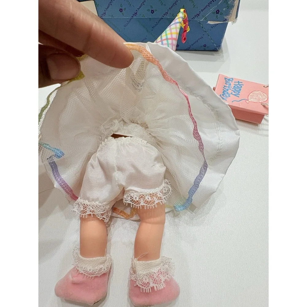 Madame Alexander Happy‎ Birthday Doll Wendy With Box And Accessories